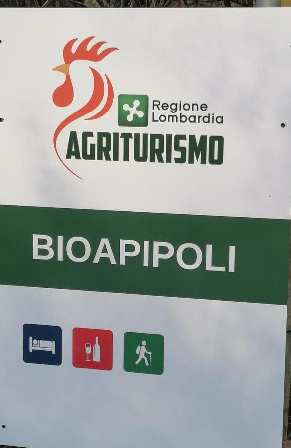 Agriturismo Bio Apipoli Lucino 外观 照片